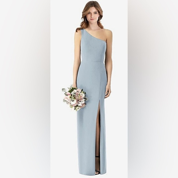 Thread trumpet bridesmaid gown in mist size 4 - Picture 2 of 5